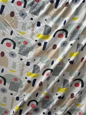 Abstract Geo Print Crib Sheet